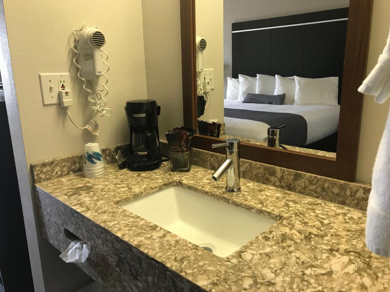 Ten Pin Inn & Suites Moses Lake Εξωτερικό φωτογραφία